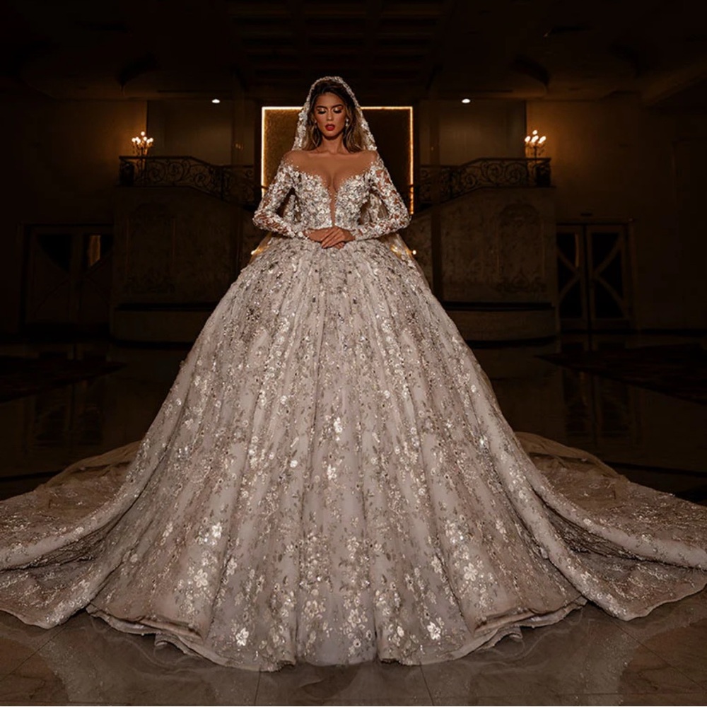 ALBINA DYLA Wedding Gown